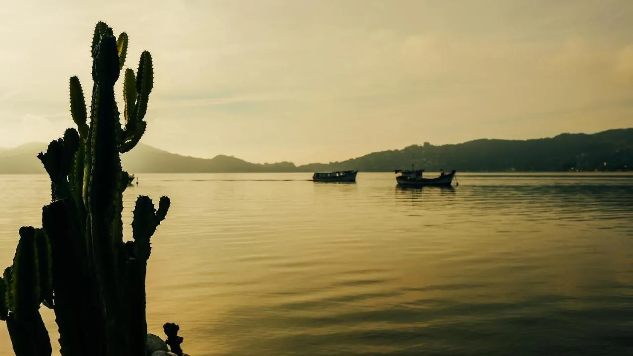 Lagoa Nomade Hostel Florianopolis Brazil